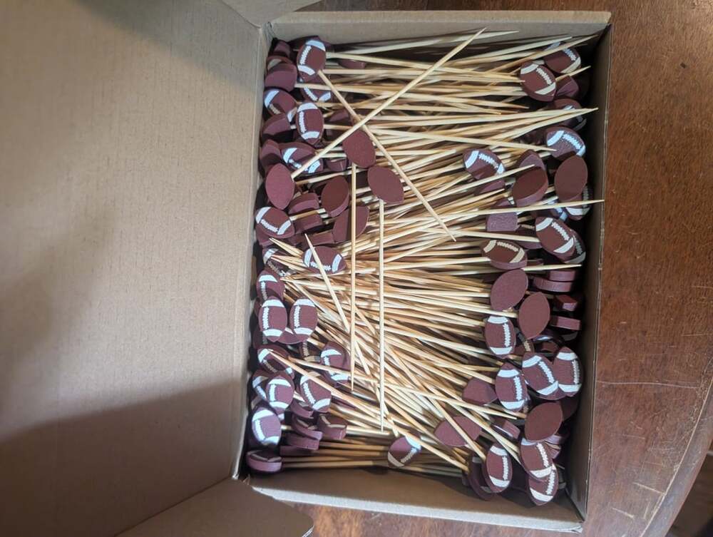 Layhit 400 Pcs Football Toothpicks Appetizer Picks Party Supplies